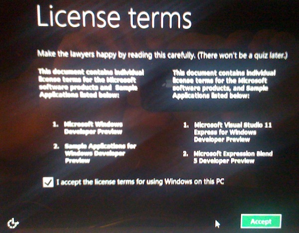 Windows 8 License Screen